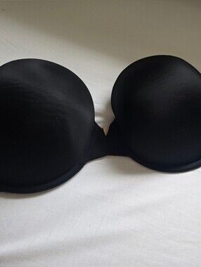 Victoria's Secret Black Smooth Strapless Underwire Bra